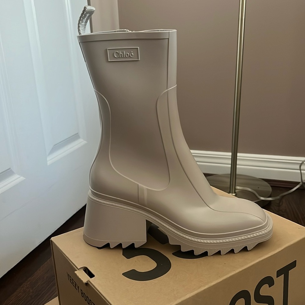 Chloè Betty Rubber Boots (40)